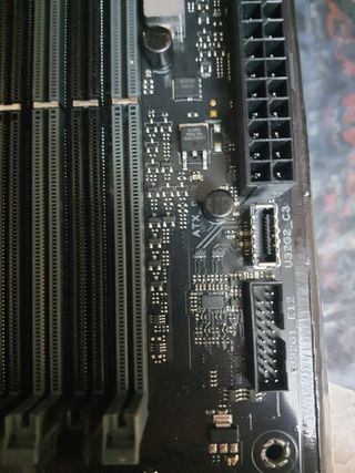 Scheda Madre ASUS TUF GAMING B760M WIFI DDR4