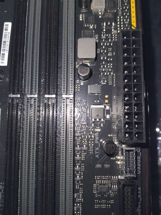 Scheda Madre ASUS TUF GAMING B760M WIFI DDR4