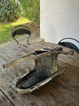 Subchassi y caixa air Original Honda XR650R