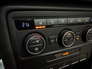 Volkswagen Beetle Cabrio Sport 1.4 TSI 150CV BMT