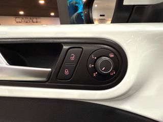 Volkswagen Beetle Cabrio Sport 1.4 TSI 150CV BMT