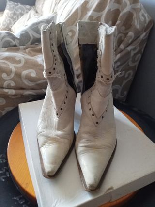 Stivaletti bianchi donna