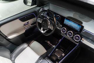 Mercedes-Benz GLB 200 AMG TECHO  2021