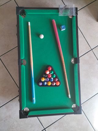 Biliardo da tavolo completo di accessori
