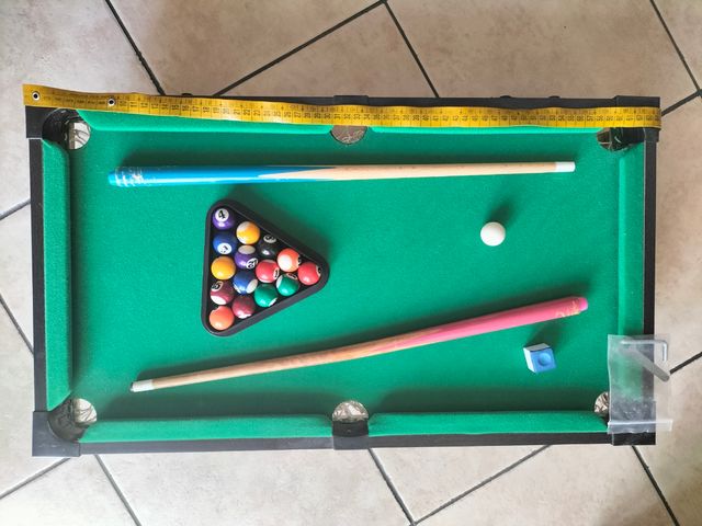 Biliardo da tavolo completo di accessori