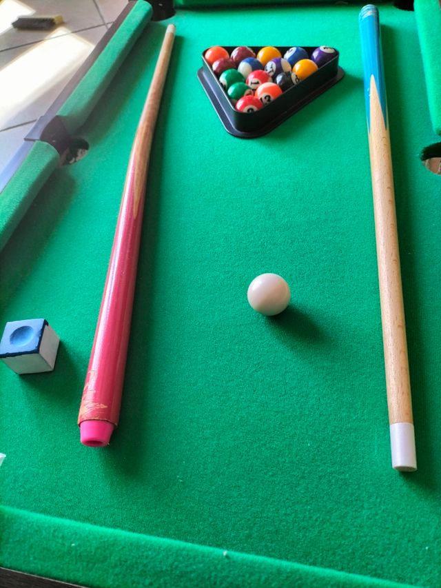 Biliardo da tavolo completo di accessori