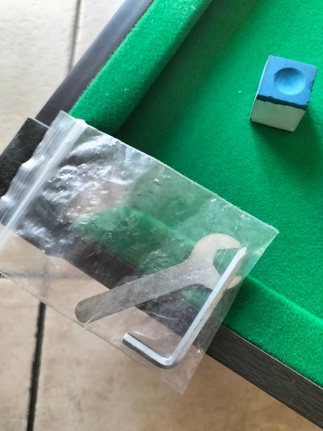 Biliardo da tavolo completo di accessori