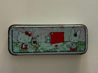 Cajita antigua de Hello Kitty