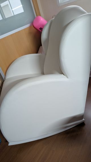 Sillón mecedora blanco