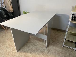 Mesa plegable con alas abatibles NUEVA