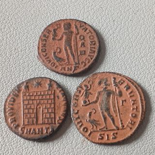 ≡ Lote 3 Monedas romanas espectaculares 