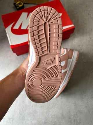 Nike Dunk Low Rose Whisper Talla 38