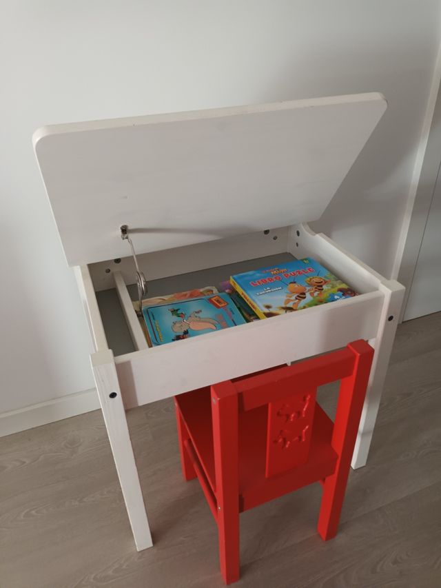 Mesa y silla infantil