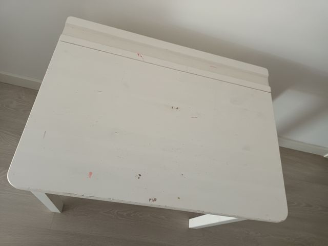 Mesa y silla infantil