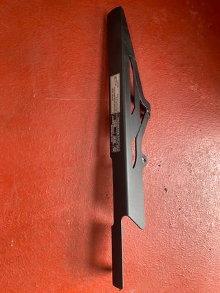 Cubre cadena Benelli Imperiale 400
