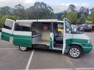 Volkswagen Transporter 1998 (larga)