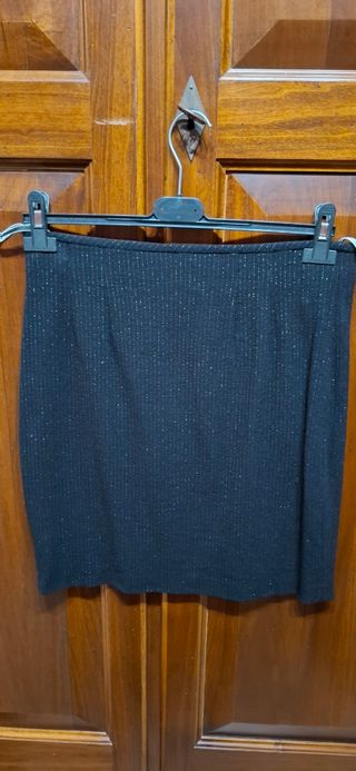 Gonna elegante nera con glitter