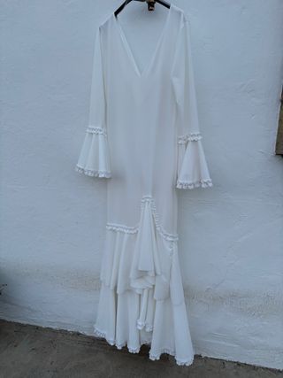 Traje de flamenca blanco