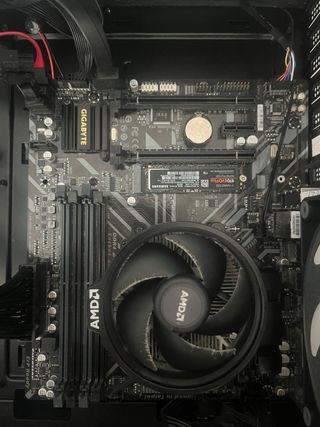 Placa Base Gigabyte B450M DS3H V3