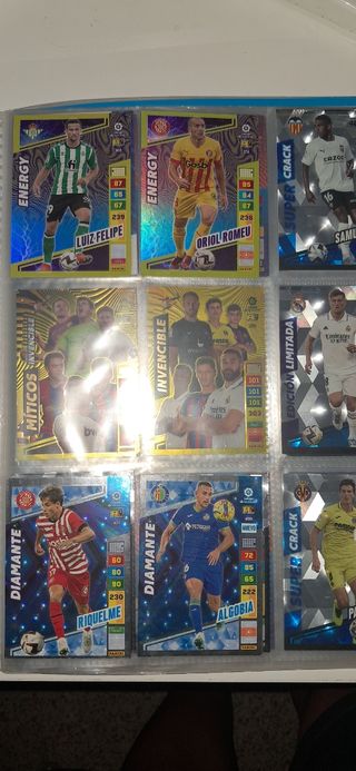 Álbum cromos LaLiga Adrenalyn 2022-23