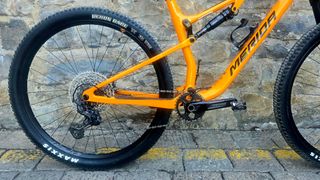 Bicicleta MERIDA NINETY-SIX RC 5000 Carbono L29