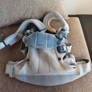 Mochilas portabebés utilizadas 2 veces.