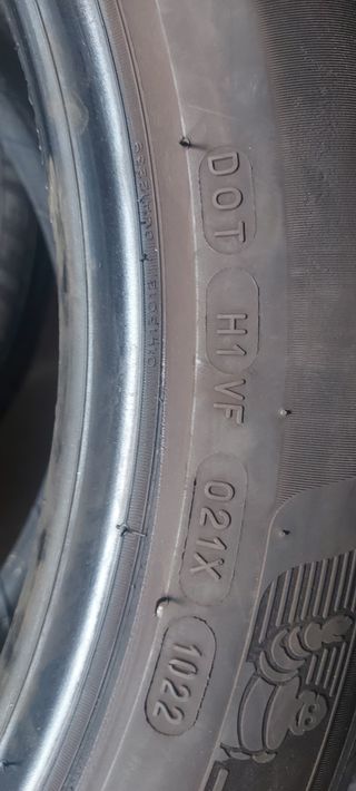 Neumáticos 225/50 R18 99W 