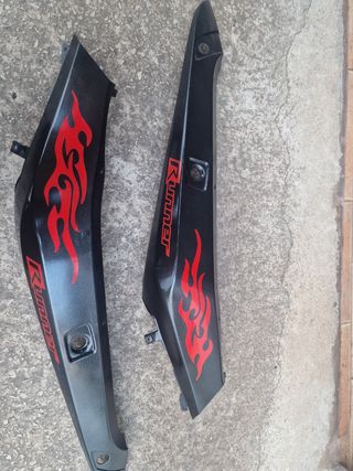 Carenado Lateral Gilera Runner SP Negro con Diseño