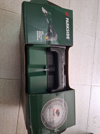 Tijeras Cortarramas Parkside 20V Recargable