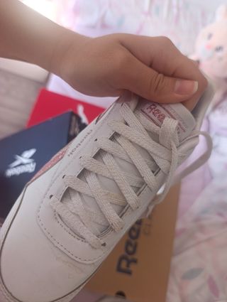 Zapatillas Reebok Blancas y Rosas