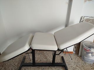  CAMILLA RECLINABLE IDEAL PARA ESTÉTICA.