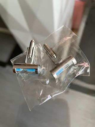 Camisa Negra Vestir Talla S y gemelos