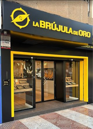 COLGANTE INDALO, ORO 18K/0.8g