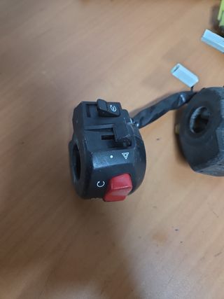 Piñas de Suzuki Burgman 400