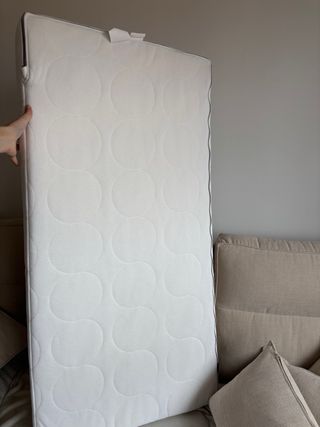 Cuna Ikea Sundvik y colchón Skönast