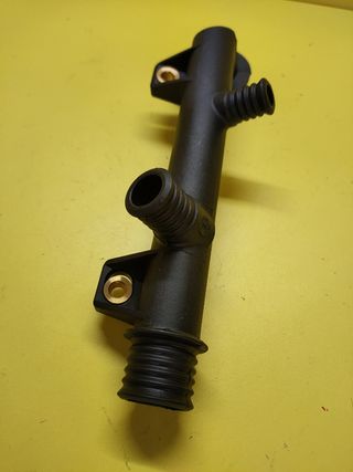 TUBO AGUA REFRIGERANTE BMW E34 E36
