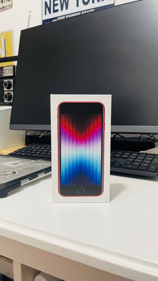 iPhone SE 2022 Rosso 3a Gen