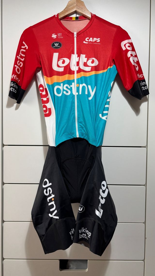 Buzo Aero Lotto Dstny Talla M