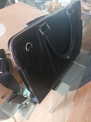 Maletín piel negro
