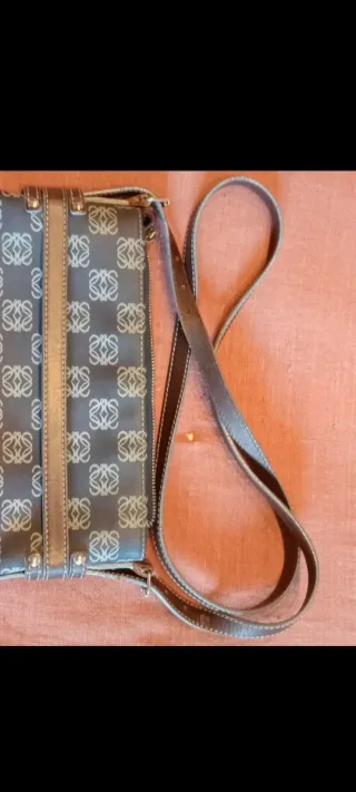 Bolso bandolera de Loewe