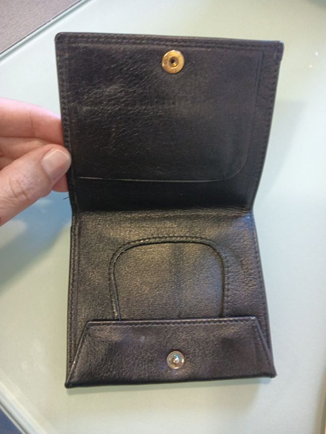 Cartera de piel para hombre
