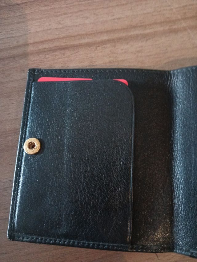 Cartera de piel para hombre