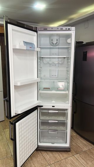 Nevera Siemens No Frost Clase A+ con garantia 