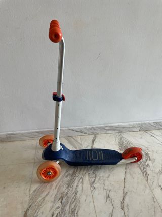 Patinete OXELO 3 ruedas infantil