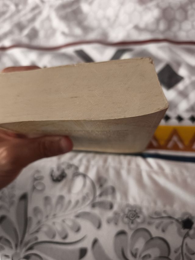 Los pilares de la tierra / The Pillars of the E...