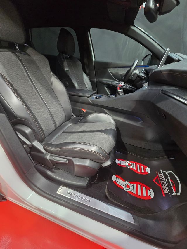 Peugeot 5008 GT LINE 2.0