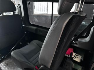 LAND-ROVER Defender 90 ST SVX 122cv 