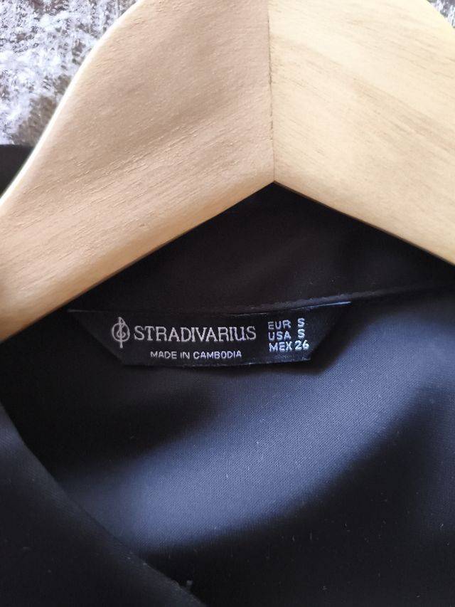 Blusa crop de mujer.