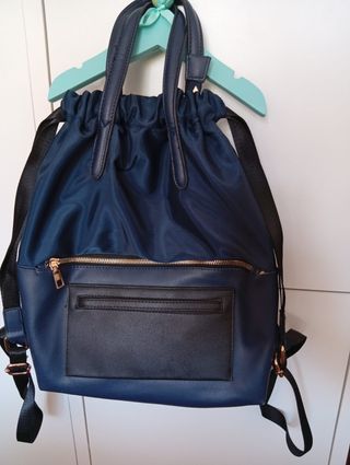 Bolso mochila azul marino y negro, marca SY&CO