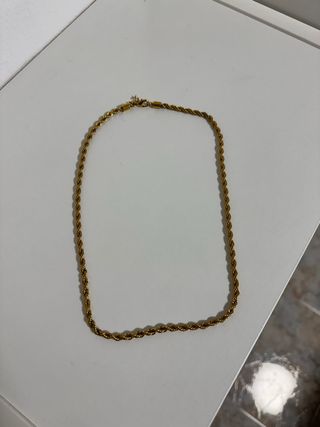 Collar chapado en oro